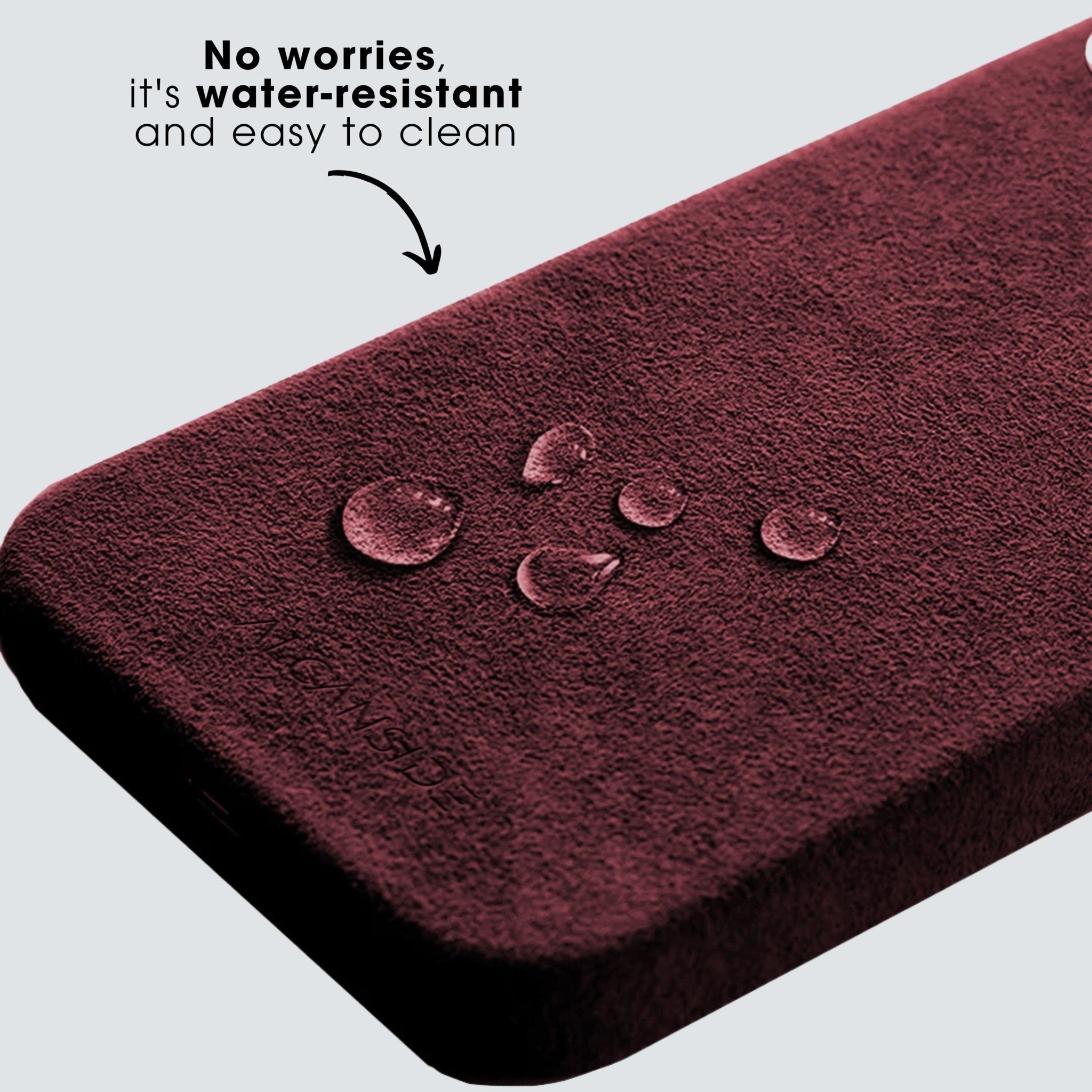 iPhone 15 Plus - Alcantara Case - Wine Red - Alcanside